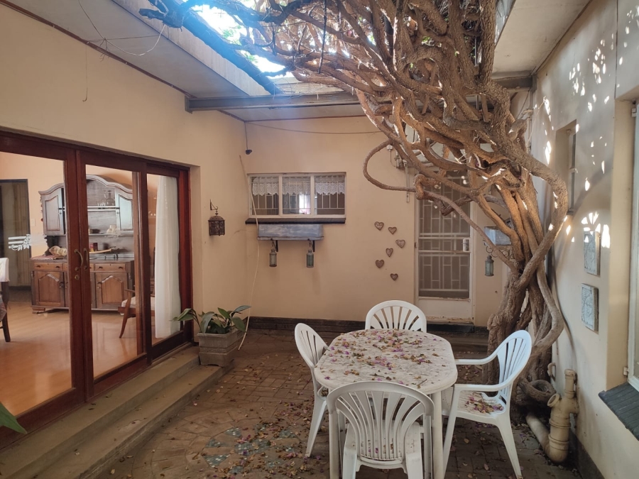 7 Bedroom Property for Sale in Lichtenburg North West